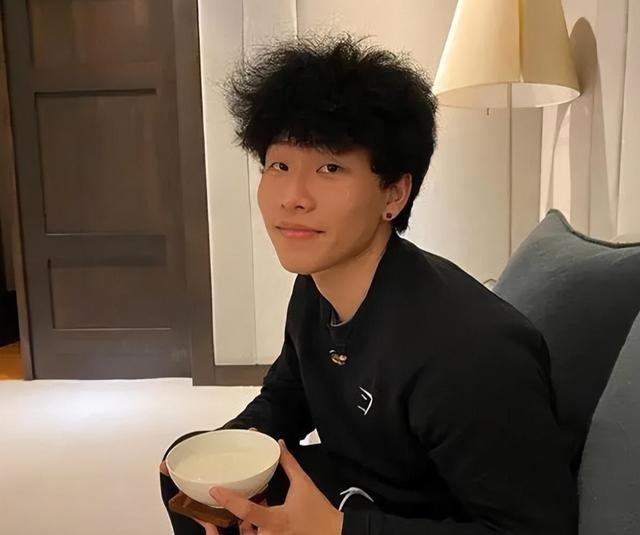 陳坤孩子母親最新消息,陳坤孩子母親最新消息，一場自然美景之旅，尋找內心的平和與寧靜